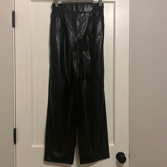 NWT BlankNYC faux leather pants, size 28 - Picture 1 of 3